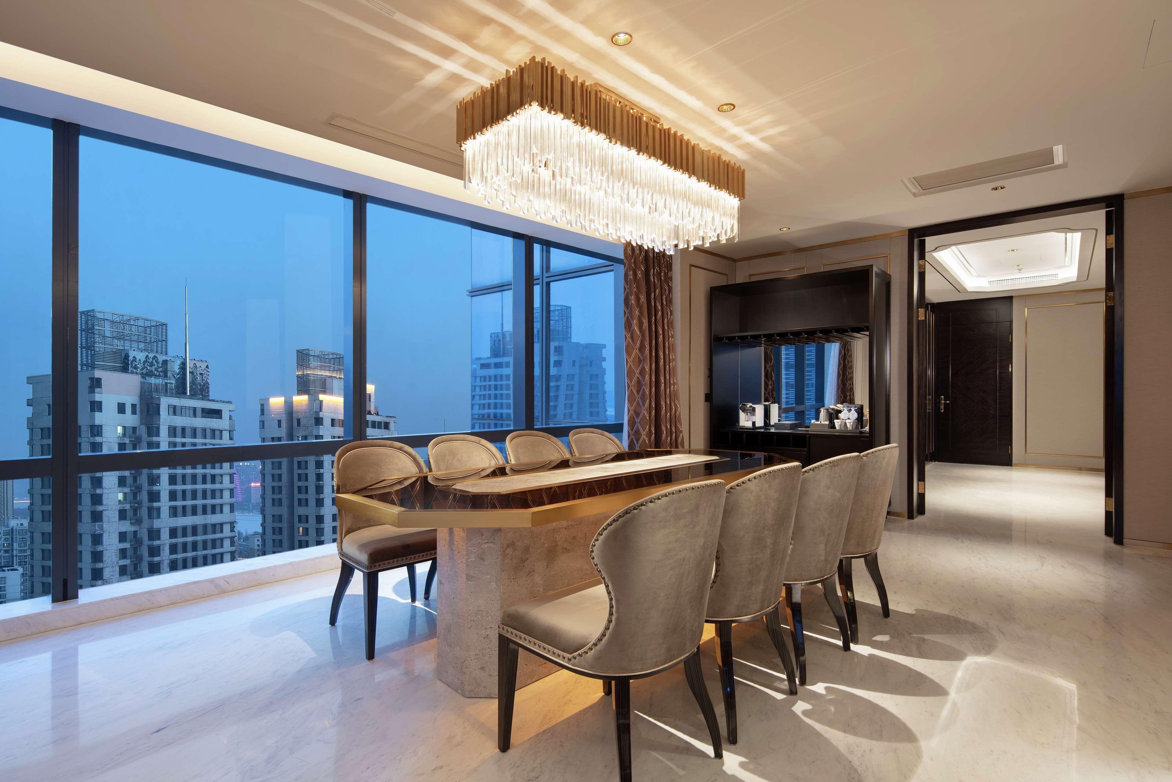 Hilton Shenyang Exterior foto