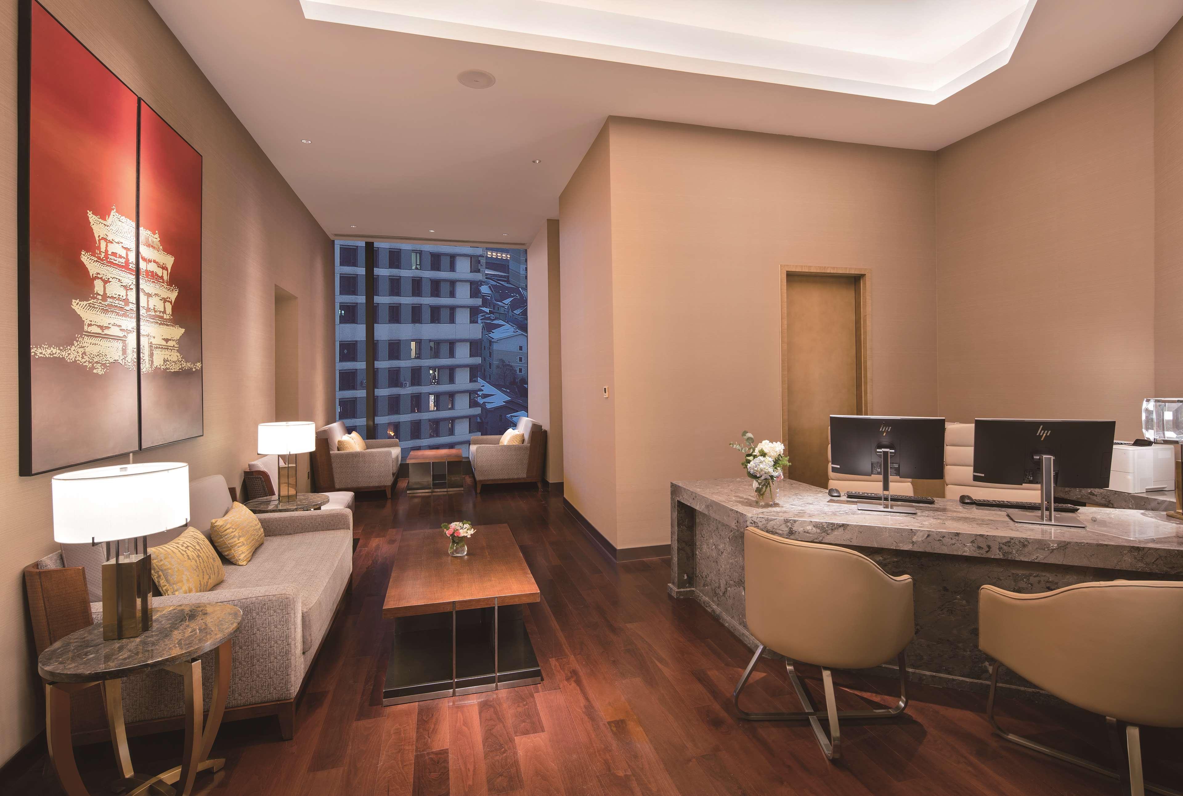 Hilton Shenyang Exterior foto