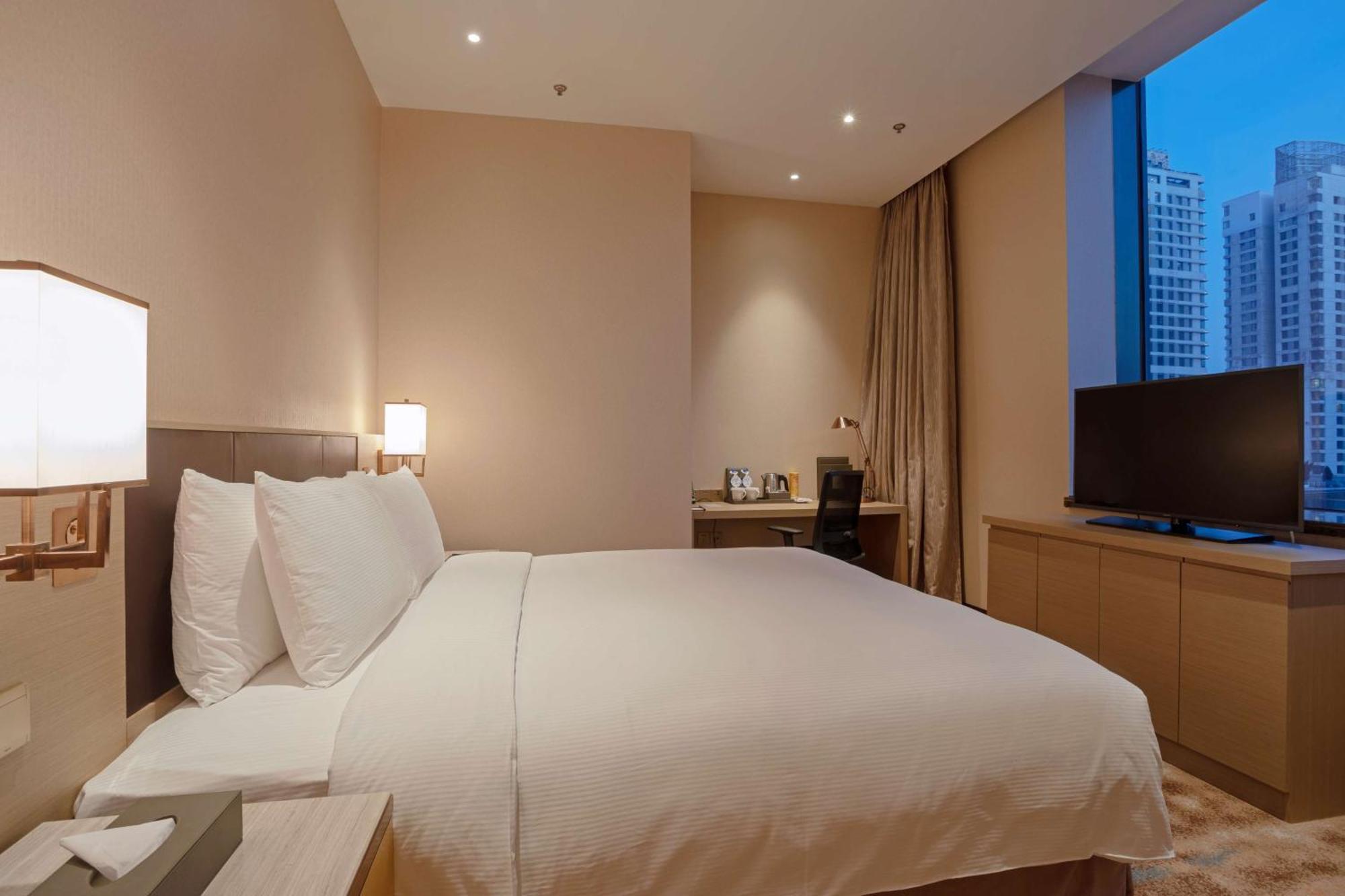 Hilton Shenyang Exterior foto